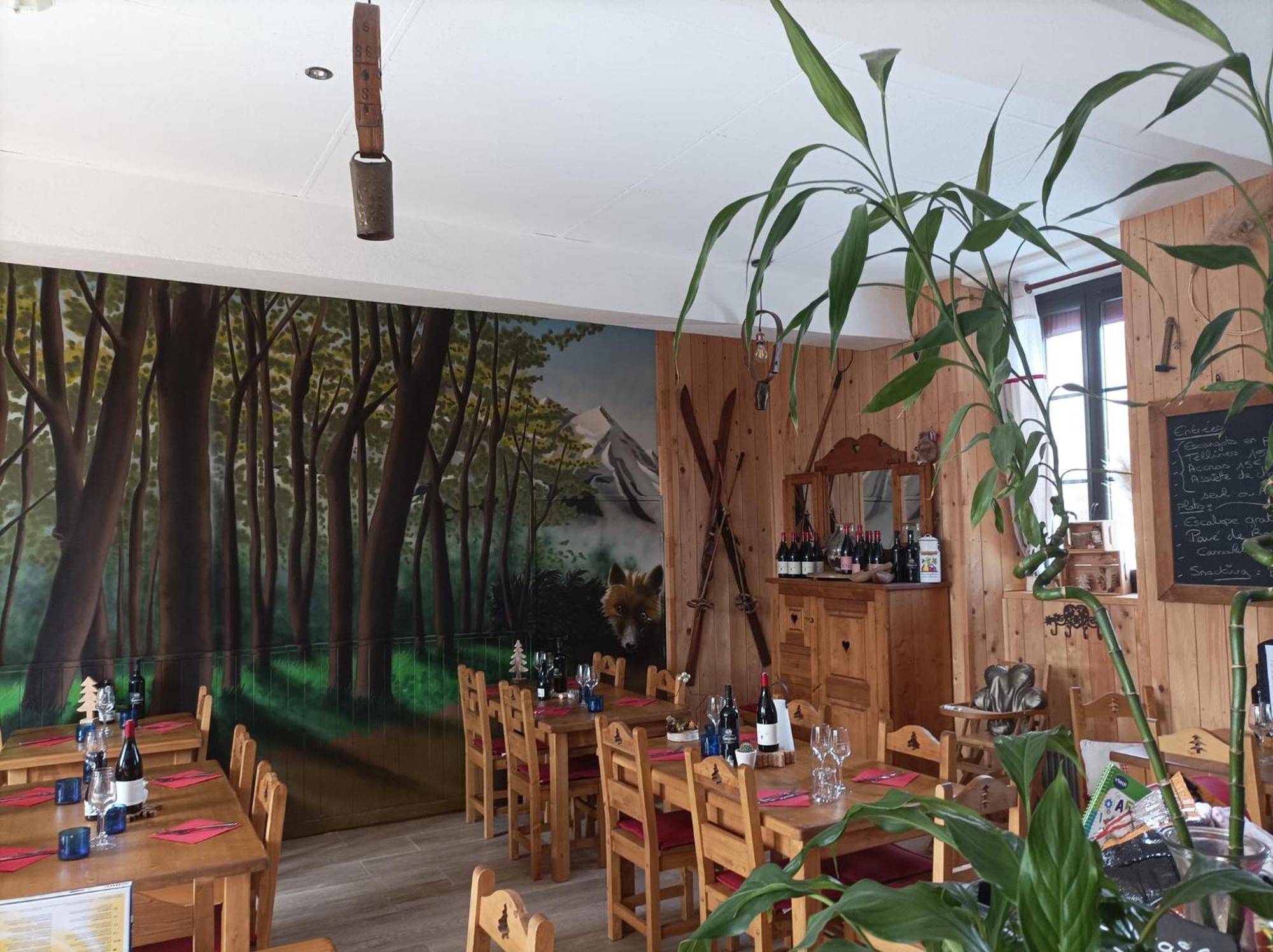 Le Sapin Rouge - Restaurant - Bar - Chambres D'Hotes Artigues  Exterior foto
